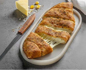 Mozzarella Garlic Bread