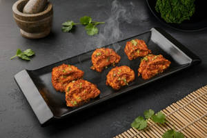 Schezwan Momo Platter