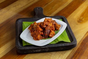 Smoked Pork With Dry Bamboo Shoot And Akhuni