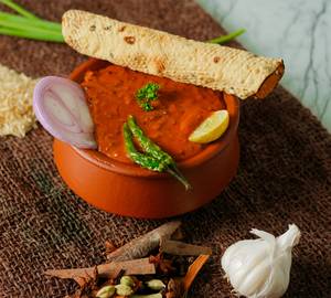 Dal Makhani With Rice