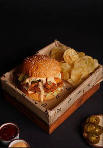 Peri Peri Spiced Grilled Chicken Burger