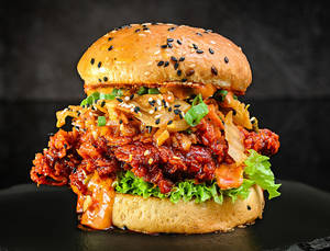Daebak Fried Chicken Burger