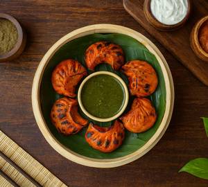Peri Peri Paneer Fried Momos (6 Pieces)
