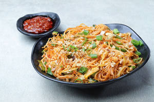 Veg Chilly Garlic Noodles