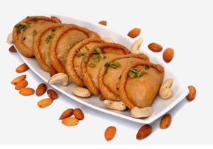 Gujiya