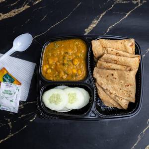 Amritsari Chhole Mini Thali