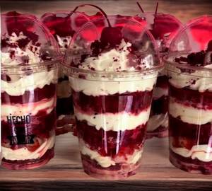 Red Velvet mousse Cake (Eggless)