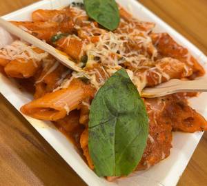 Pink sauce pasta