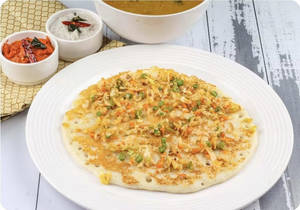 Onion And Tomato Uttapam