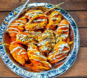Paneer gravy momos [6 pieces]