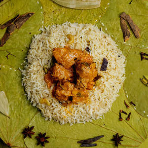 Chicken Curry With Bagara Rice