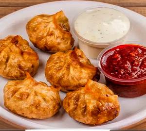 Veg fried momos [6 pieces]