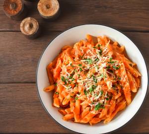 Red sauce pasta