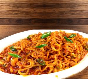 Vegetable schezwan maggi