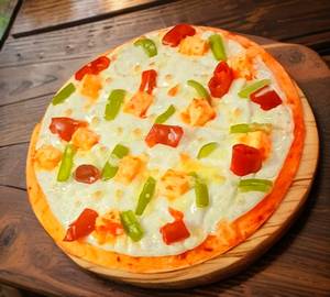 Spicy paneer pizza