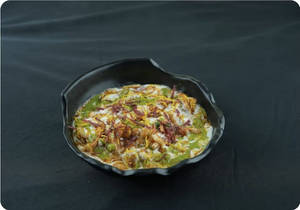 Aloo Tikki Chaat