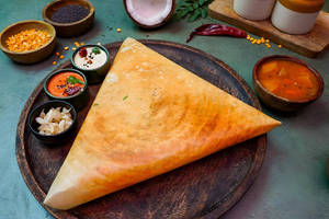 Garlic Roast Dosa [ Chef's Special ]
