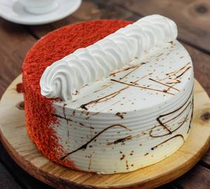Eggless Hum Dono Chocolate & Red Velvet Round Cake [500Gms]