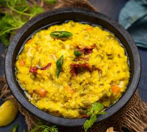 Ghar Ki Khichdi [Sada]