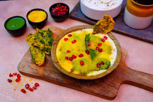 Palak Patta Chat [ Chef's Special ]