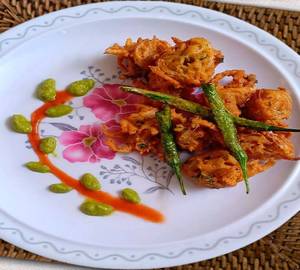 Pyaz pakode [6 pieces]