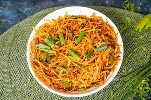 Schezwan Noodles Egg