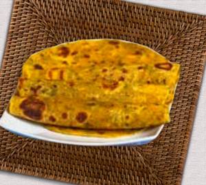 4 ajwain chilli garlic thepla