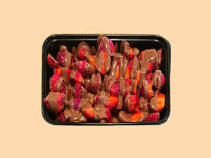 Nutella Stuffed Strawberry