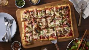 Funghi Romana Pizza (10)