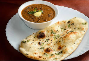 Dal Makhni With Naan