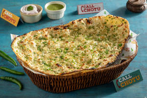 Garlic & Green Chilli Naan