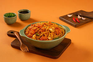 Marie's Chilli Garlic Noodles [Chicken]