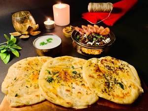 Pindi Chole Kulcha (3pc - Baked)