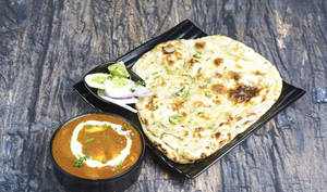 Handi Paneer With Naan