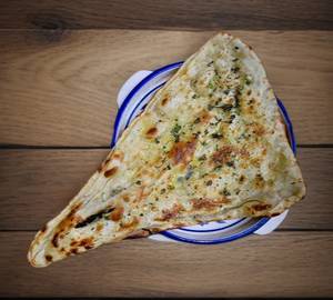 Paneer Pyaaz Naan
