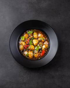 Water Chestnuts In Choice Of Sauce