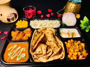 Dal Makhni Combo (all Time Favorite)