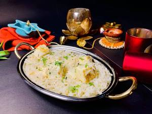 Paneer Pulao (served With Kheera Raita)