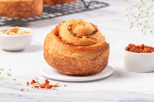 Peanut Chilli Garlic Pinwheel Roll