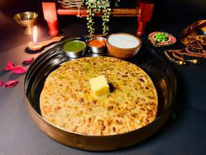 Matar Paratha (1 Pc - Whole Wheat - Spicy)