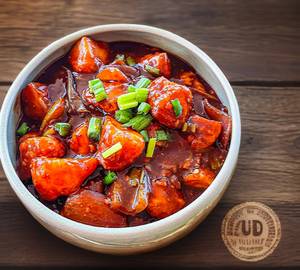 Chilli Paneer Semi Gravy