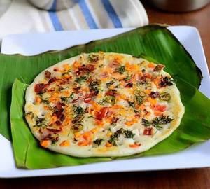 Onion Uttapam (1pc)