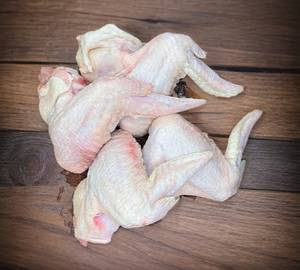 Chicken With Skin Wings (500 Gram)