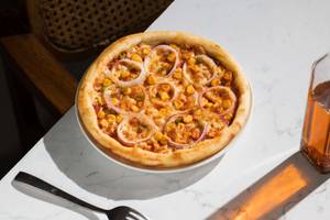 Sweet Corn And Onion Pizza