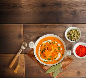 Shahi Paneer + 6 Butter Roti  + Salad + Papad + Raita