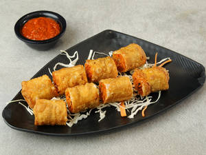 Veg Spring Roll (8 Pcs)