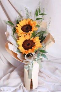 2 stamp sunflower bouquet