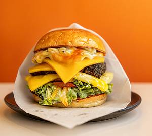 Jumbo Cheese Beef Burger