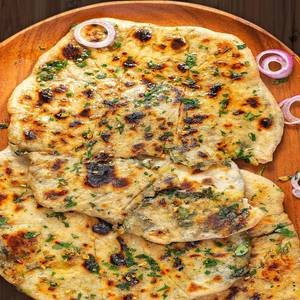 Stuffed Paneer Naan