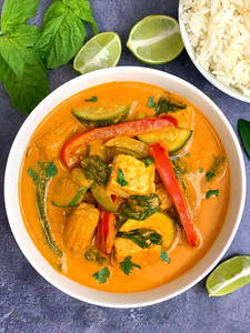 Curries From Thailand (red)